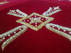 Красный, подарок митрополиту Меркурию, шитье шнурами и канителью (10)